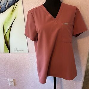 Figs women’s scrub top size medium